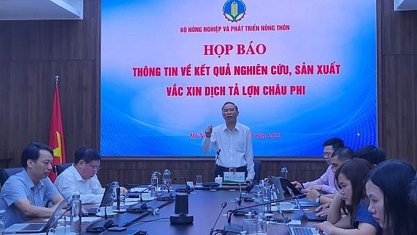 Việt Nam sản xuất thành công vắc-xin phòng bệnh tả lợn châu Phi