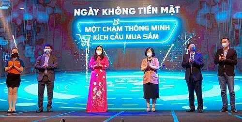 Hà Nội: Kích hoạt 'Ngày thanh toán không dùng tiền mặt'