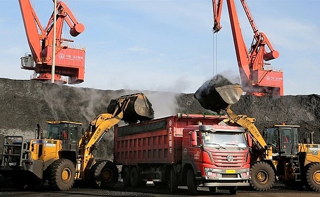 Giá than tại Trung Quốc cao kỷ lục