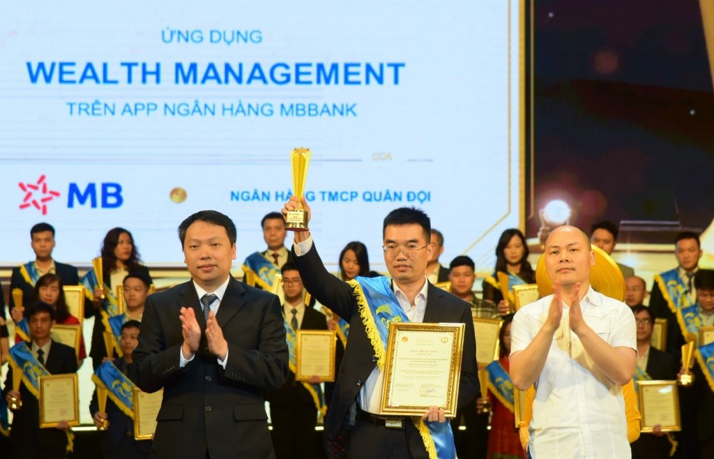 Ứng dụng đầu tư tài chính Wealth Management trên App MBBank đạt giải Sao Khuê 2022