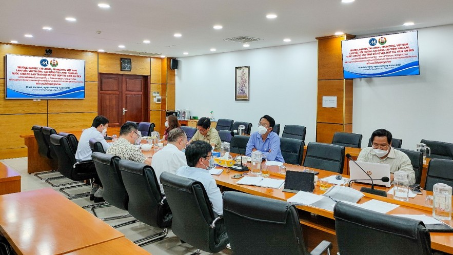 Trường Đại học Tài chính - Marketing và Trường Cao đẳng Tài chính Nam Lào đánh giá kết quả hợp tác