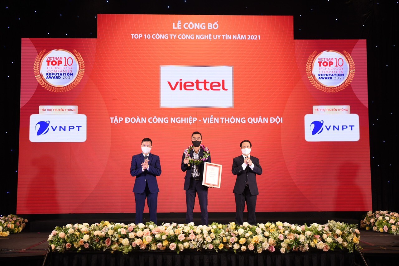Viettel tiếp tục đứng đầu bảng xếp hạng công ty công nghệ thông tin – viễn thông uy tín nhất Việt Nam