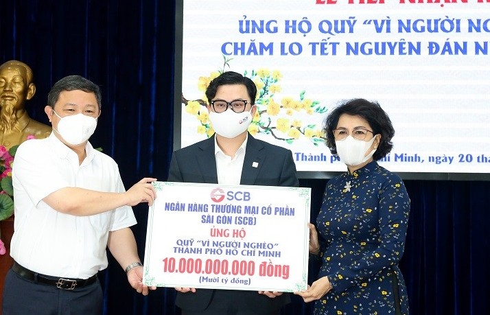 SCB đóng góp quỹ “Vì người nghèo” chung tay chăm lo tết cho người dân