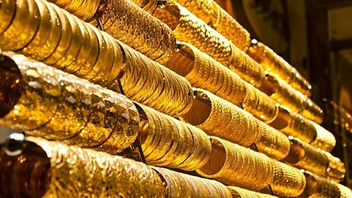 Giá vàng ngày 5/1/2022: Vàng thế giới đảo chiều tăng giá