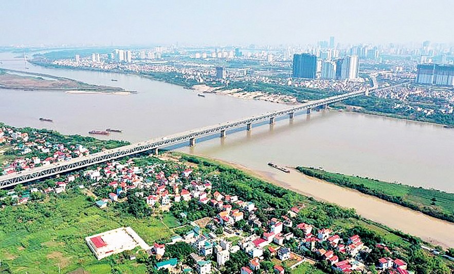 Tại Hà Nội, nhiều quy hoạch chưa hoàn thành như quy hoạch phân khu đô thị Sông Hồng, Sông Đuống...