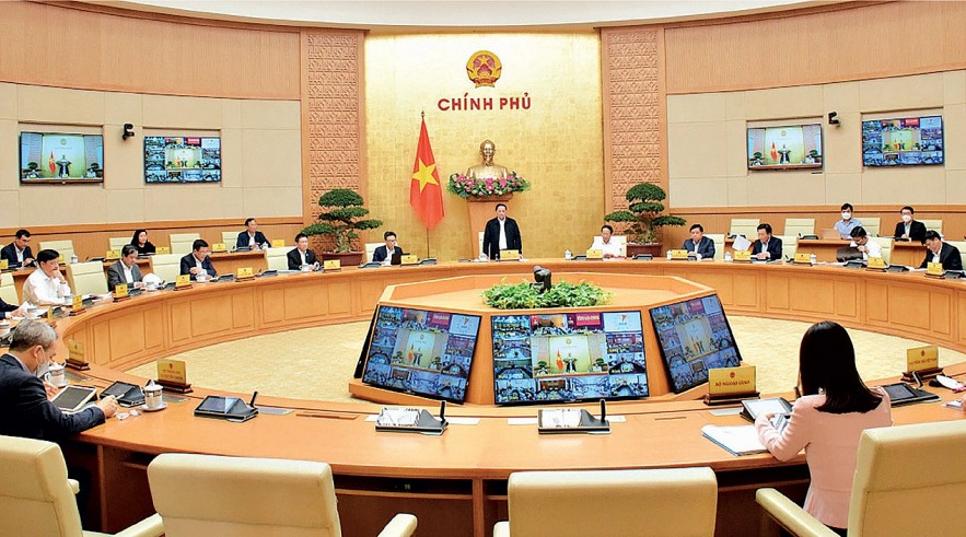 Thủ tướng Chính phủ Phạm Minh Chính chủ trì Hội nghị toàn quốc về phục hồi và phát triển kinh tế - xã hội, triển khai các công trình giao thông quan trọng quốc gia, ngày 5/4/2022.
