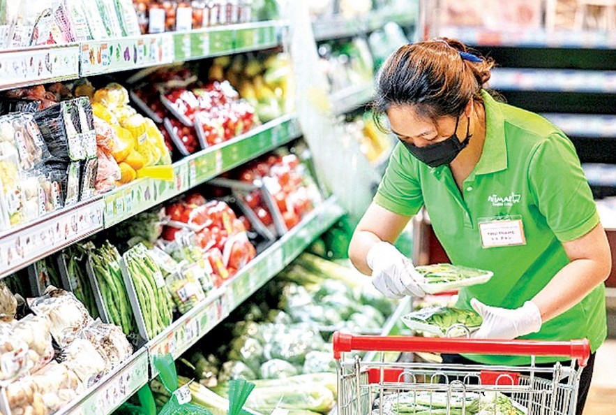 Hàng Việt đang là sự lựa chọn số 1 trong giỏ hàng hóa của người tiêu dùng Việt Nam bởi giá cả và chất lượng.