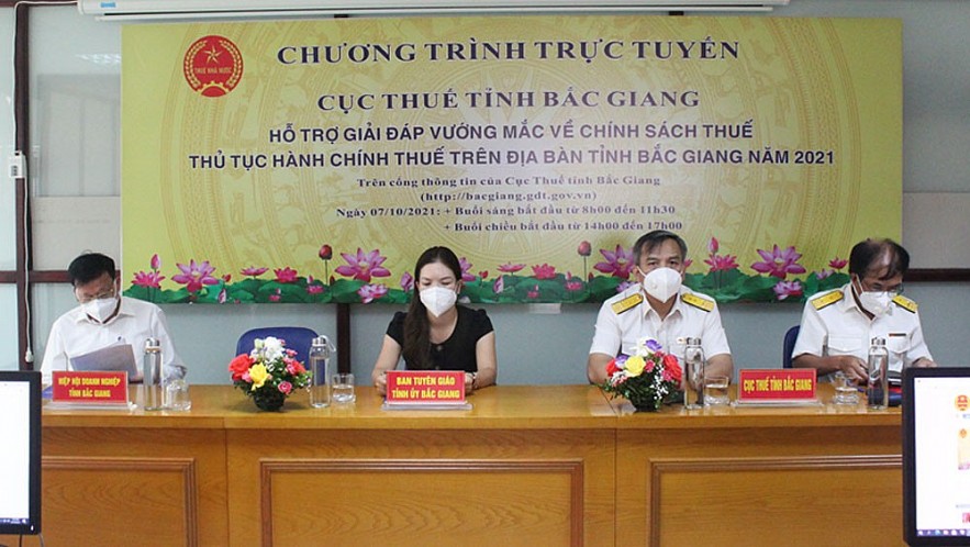 Cục Thuế Bắc Giang giải đáp trực tuyến vướng mắc về chính sách thuế