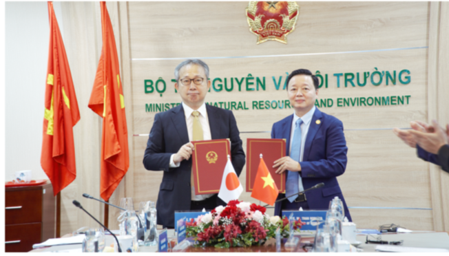Việt Nam - Nhật Bản ký bản ghi nhớ hợp tác về tăng trưởng cácbon thấp