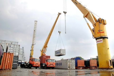Kim ngạch xuất nhập khẩu đạt 100 triệu USD/năm sẽ được ưu tiên về hải quan