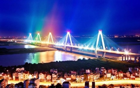 3 doanh nghiệp xin ủng hộ tiền để bắn pháo hoa ở cầu Nhật Tân