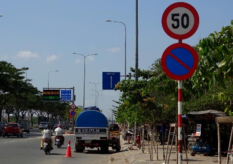 Biển báo dưới 50km/h sẽ biến mất trong tháng 1/2016