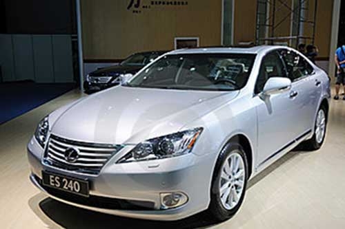Toyota sẽ thu hồi gần 16.000 xe Lexus ở Trung Quốc