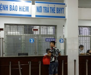 Thu hồi hơn 51 tỷ đồng cấp trùng thẻ BHYT từ các địa phương