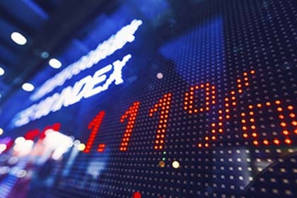 Cổ phiếu ngân hàng lao dốc trong ngày HDBank chào sàn