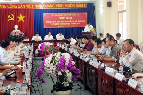 Năm 2018, Long An phấn đấu thu ngân sách 12.855 tỷ đồng