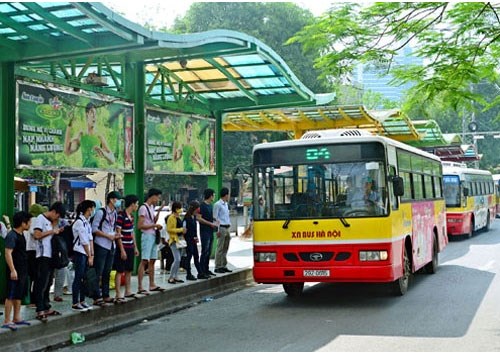 Hà Nội: Lượng hành khách đi xe buýt đã phục hồi và gia tăng