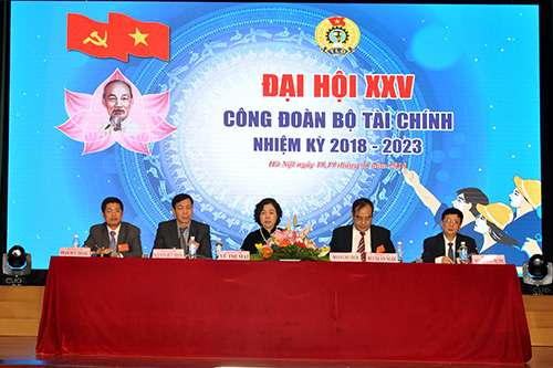 Ban chấp hành Công đoàn Bộ Tài chính nhiệm kỳ 2018