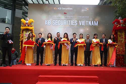 Chính thức ra mắt thương hiệu ‘Chứng khoán KB Việt Nam’