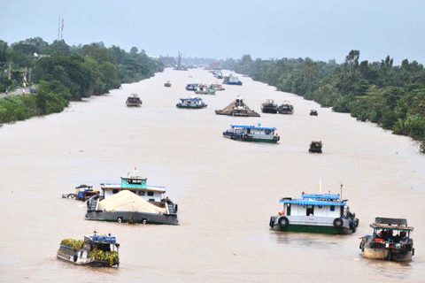 Kênh Chợ Gạo - Tiền Giang.