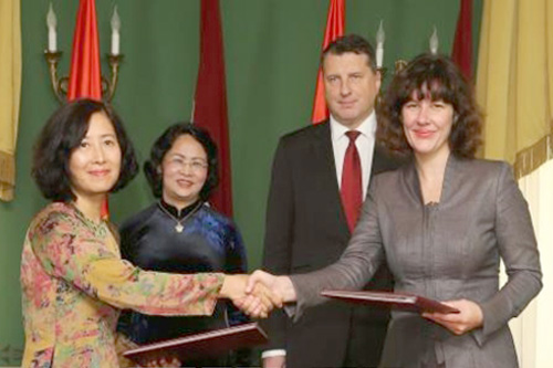 Hiệp định tránh đánh thuế trùng giữa Việt Nam và Latvia chính thức có hiệu lực