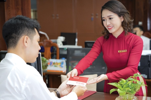 agribank nang cao chat luong nguon nhan luc san sang cho lo trinh co phan hoa