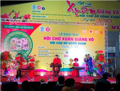 Hội chợ Xuân Giảng Võ 2019: Điểm mua sắm đón Tết của người dân Thủ đô