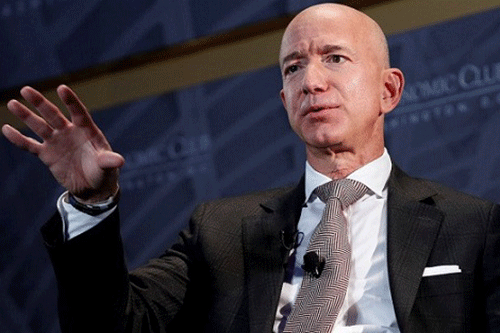 Tỷ phú Jeff Bezos vẫn là người giàu nhất thế giới