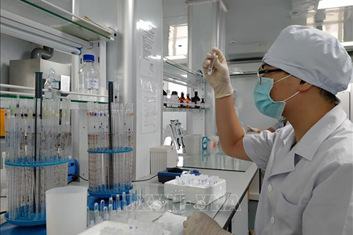 Việt Nam nỗ lực nghiên cứu, sản xuất vaccine COVID-19.