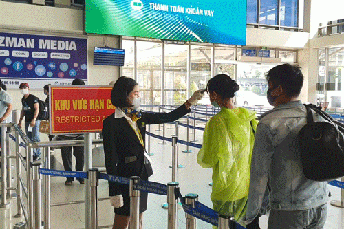 Ngăn chặn dịch Covid-19 lây nhiễm chéo tại các cảng hàng không
