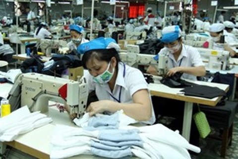 Báo cáo tình hình lương, thưởng dịp Tết trước ngày 28/2