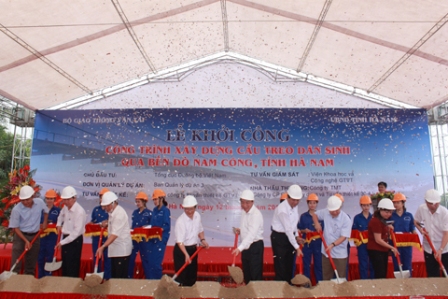 Khánh thành cầu treo Nam Công tại tỉnh Hà Nam