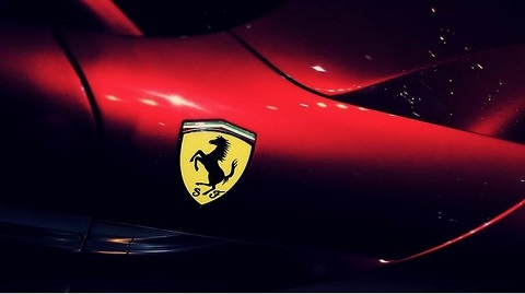 danh thu messi phu nhan viec tau sieu xe ferrari dat gia nhat the gioi