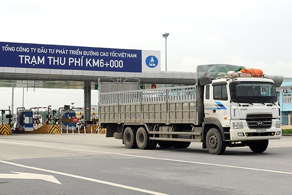 Năm 2016: Dự toán thu phí, lệ phí giao thông trên 7.746 tỷ đồng