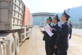 Hải quan và Biên phòng Hà Tĩnh phối hợp giữ vững chủ quyền lãnh thổ