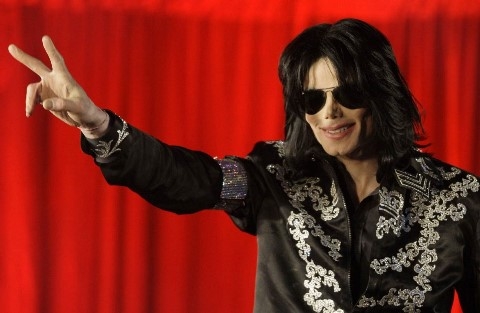 bat dong san cua michael jackson doi mat voi mot khoan thue khong lo