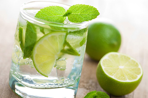 Những loại nước để giải độc rượu cho cơ thể