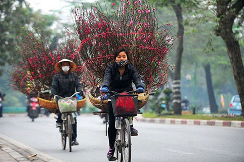 Mùng 3 Tết, Bắc Bộ, Trung Bộ có mưa nhỏ vài nơi, trời rét, vùng Nam Biển Đông mưa dông