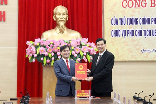 Công bố quyết định của Thủ tướng Chính phủ về công tác cán bộ