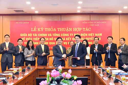 Ngành Tài chính: Tiếp nhận, trả kết quả thủ tục qua dịch vụ bưu chính