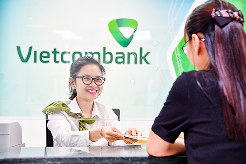 Vietcombank tiếp tục giảm lãi suất tiền vay