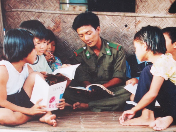 chu tich quoc hoi nguyen sinh hung du le ky niem 55 nam ngay truyen thong bo doi bien phong
