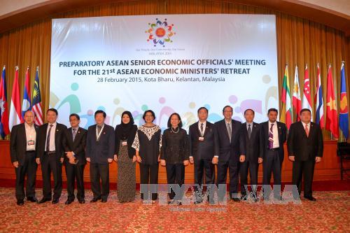 Quyết tâm xây dựng thành công AEC vào cuối năm 2015