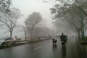 Mưa bụi còn hoành hành ở Đông Bắc Bộ