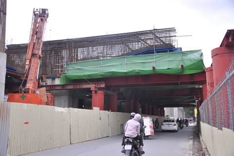 Tổng thầu Dự án đường sắt Cát Linh-Hà Đông lại bị phê bình