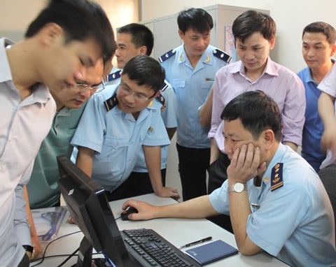 hai quan quang ninh thu ngan sach hon 2665 ty dong