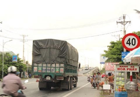 Hơn 3.200 biển hạn chế tốc độ dưới 50km/h đã được điều chỉnh