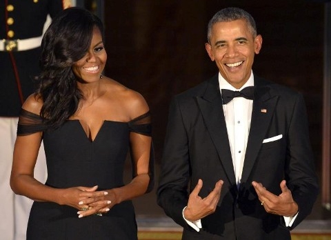 dau gia quyen phat hanh hoi ky nha obama pha vo ky luc