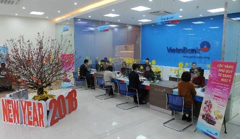 gui tien dau nam mang xe hop ve nha