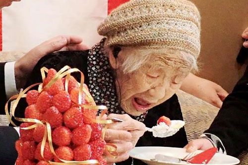 Cụ bà Kane Tanaka, 116 tuổi.